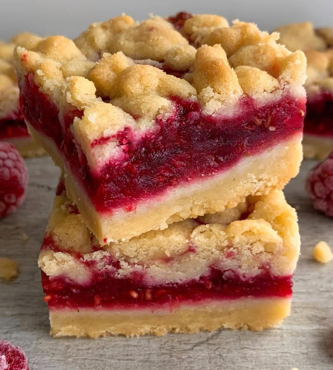 Himbeer-Streuselschnitten Fruchtig, buttrig, himmlisch – und super einfach